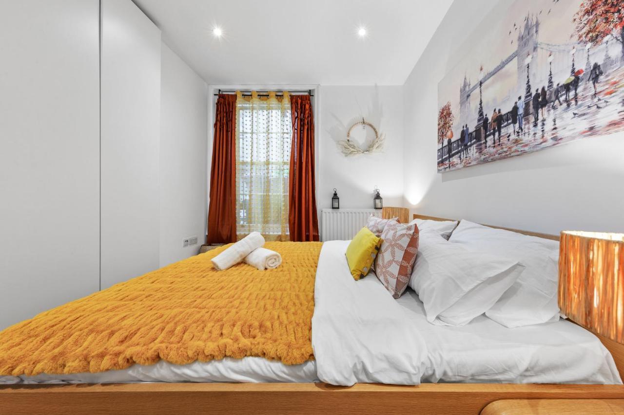 Lavish 3 Bedroom Flat In Mayfair London Hy4 מראה חיצוני תמונה