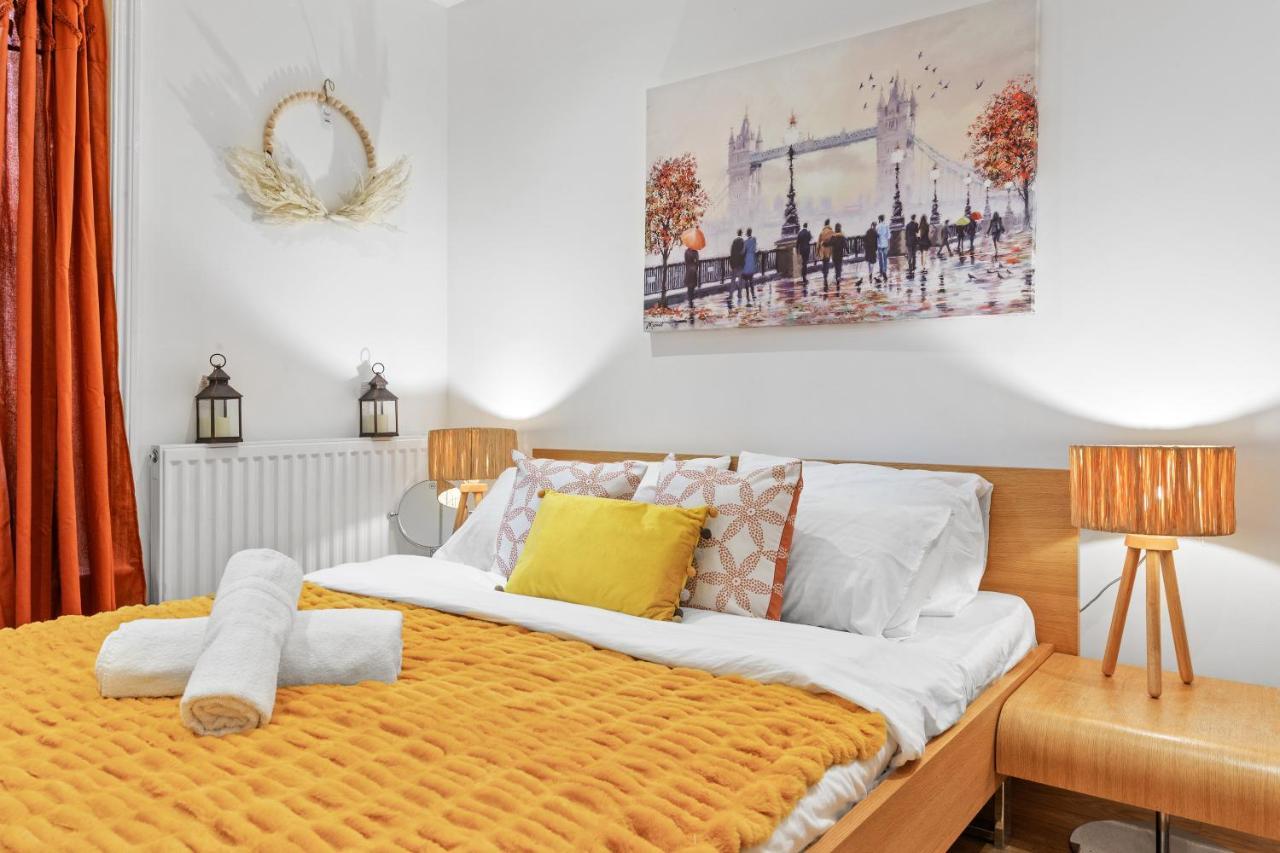 Lavish 3 Bedroom Flat In Mayfair London Hy4 מראה חיצוני תמונה